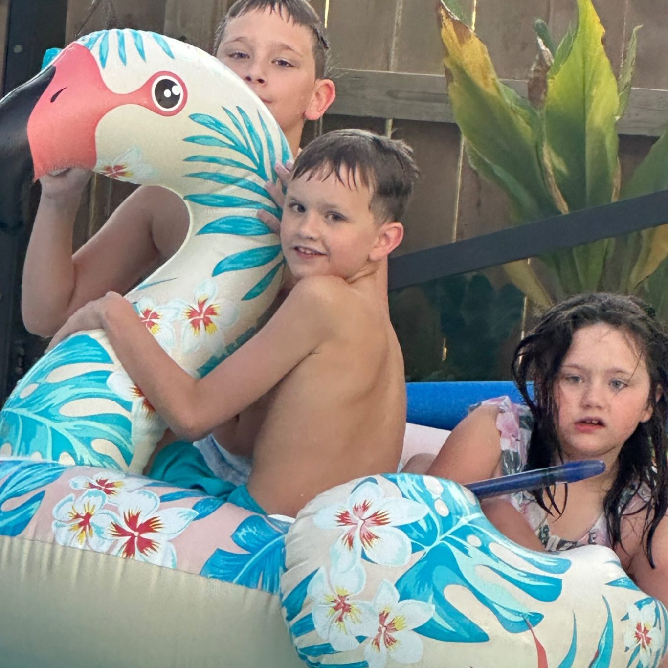 Family enjoying a mosquito-free backyard in Fairhope, AL thanks to Hilbun Pest control mosquito control services