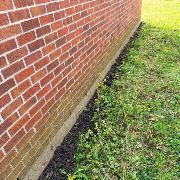 Hilbun Pest Control performed a liquid termite the soil treatment using taurus SC at a home in Fairhope, AL